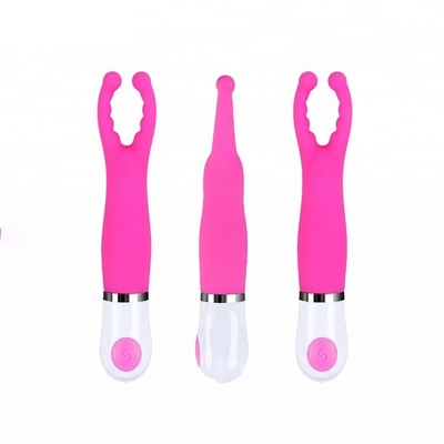 De volwassen geslachtsstuk speelgoed in het groot krachtige vibrator van Siliconedildo voor vrouwentoverstokje